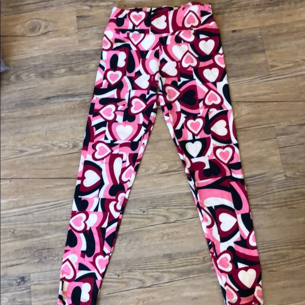 Heart Lularoe Leggings Size OS Brand New